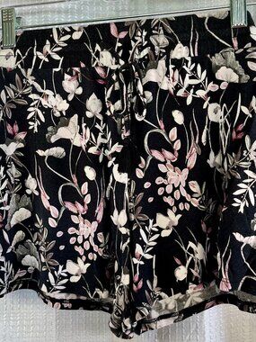 Stars Above Beautifully Soft Pajama Shorts Black Floral XXL